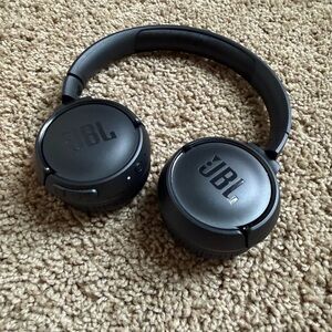 JBL Over-Ear Black Headphones